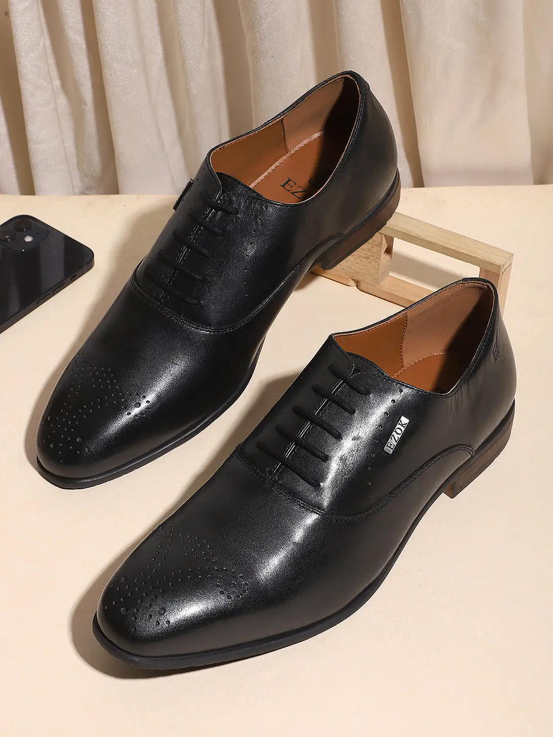 Ezok Men Bond 2043 Black Leather Formal Shoes