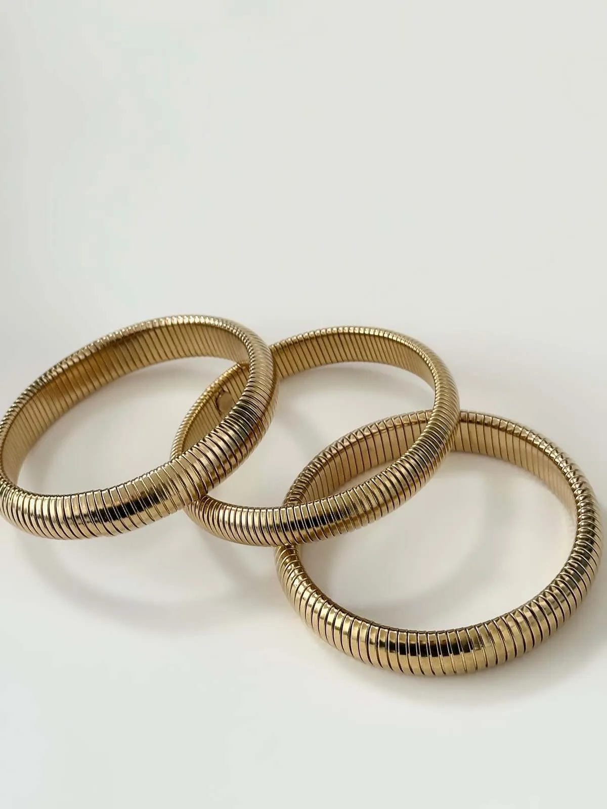 Farrah Stretch Bangle - Gold