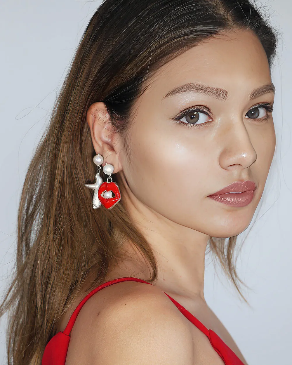 Hot Lips Single Earring