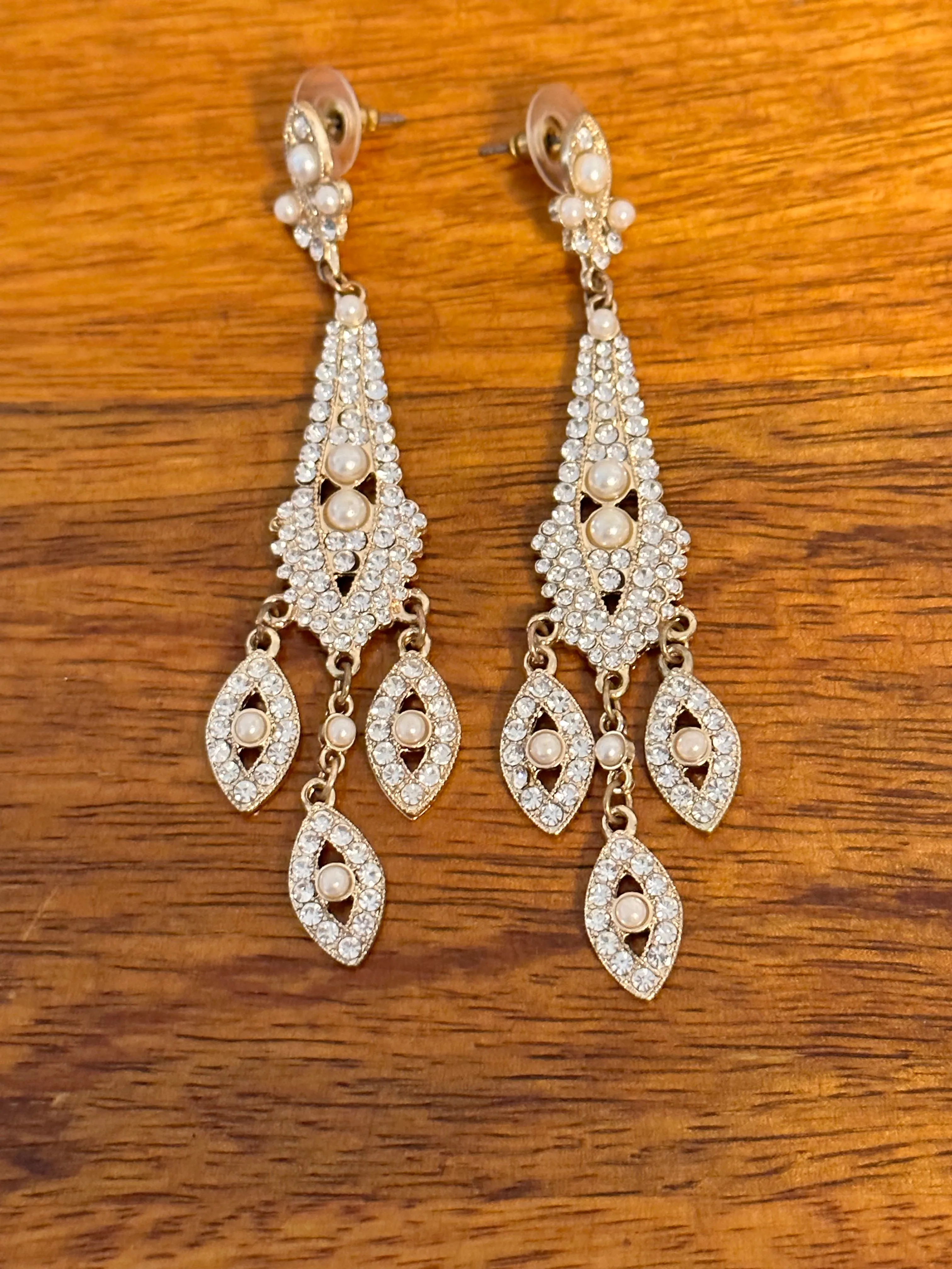 MAD MEN: Betty Draper's Vintage Deco Earring Sets