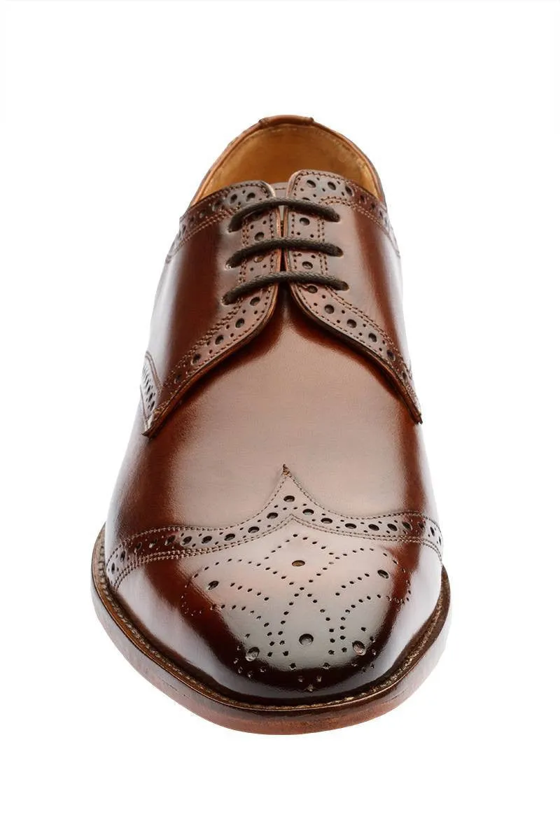 WINGCAP BROGUE DERBY WITH MEDALLION – MEDIUM BROWN