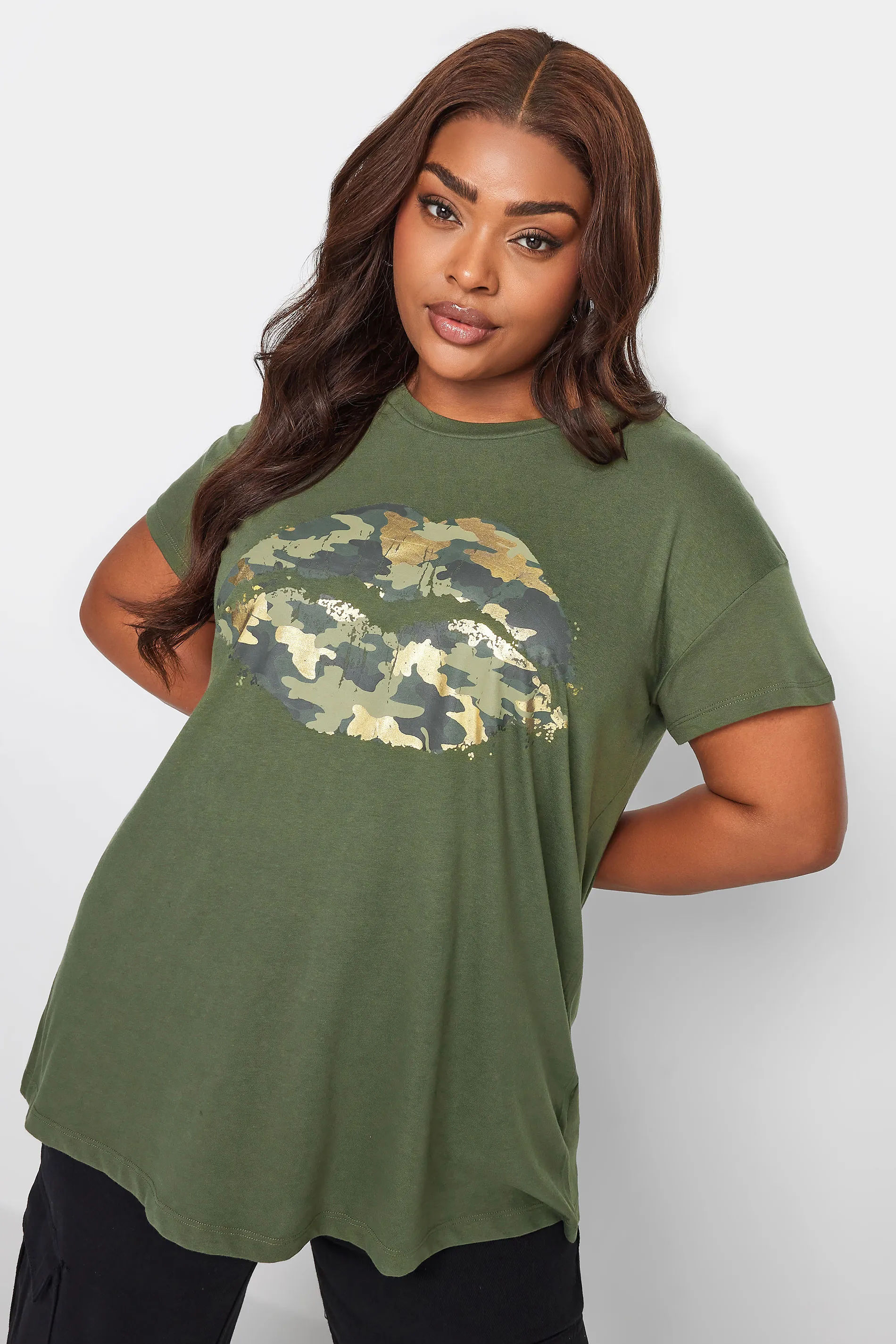 YOURS Curve Green Camo Lips Print T-Shirt